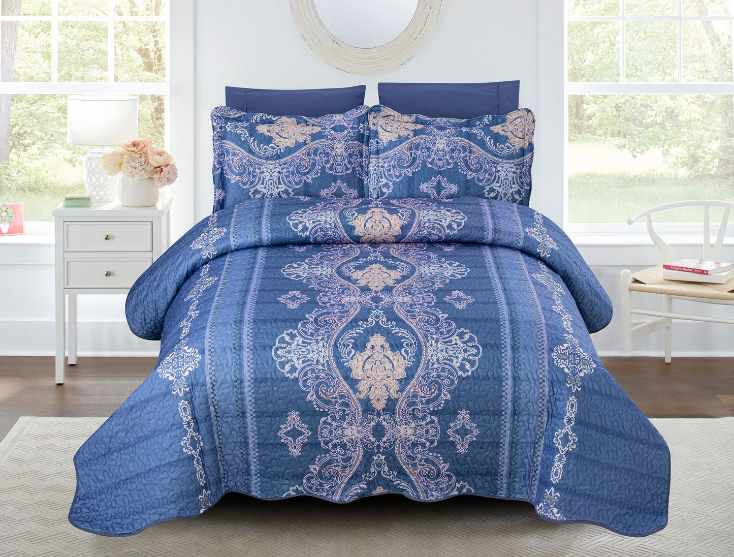 SHAAM Plush Bedspread Set