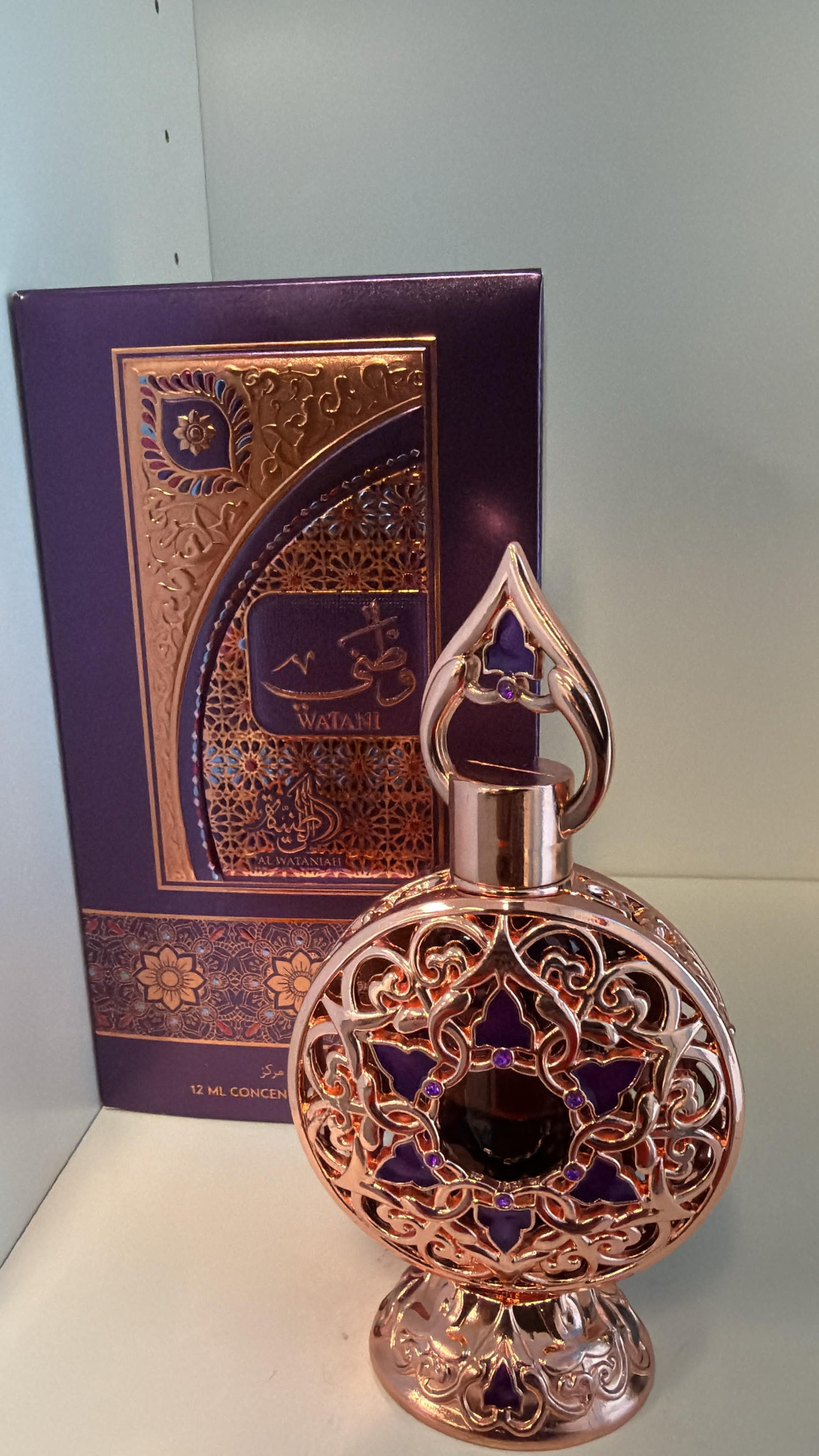 Al Wataniah Watani 12ml concentrated perfume oil bottle
