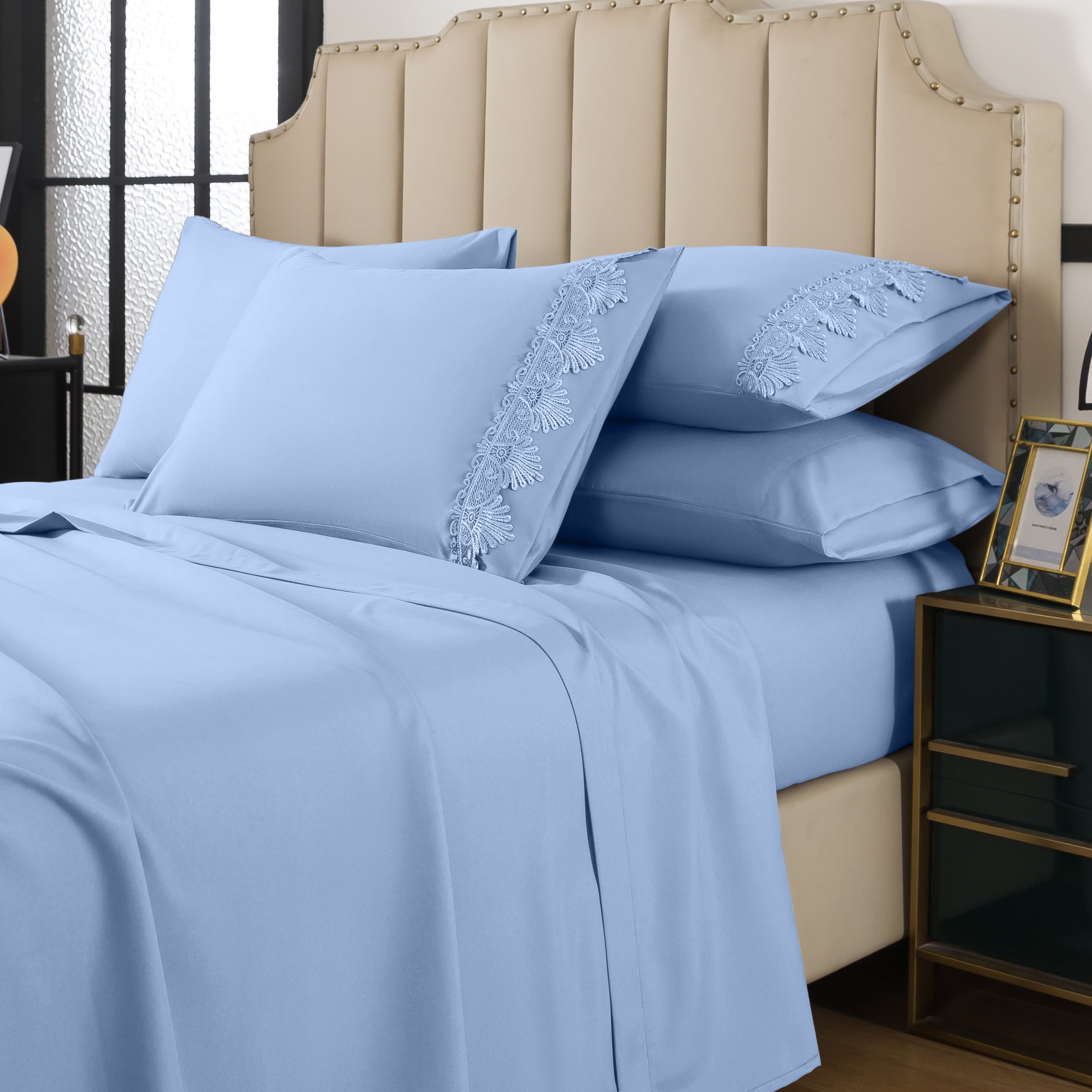 Sublime Comfort Lace sheet set — lace detail