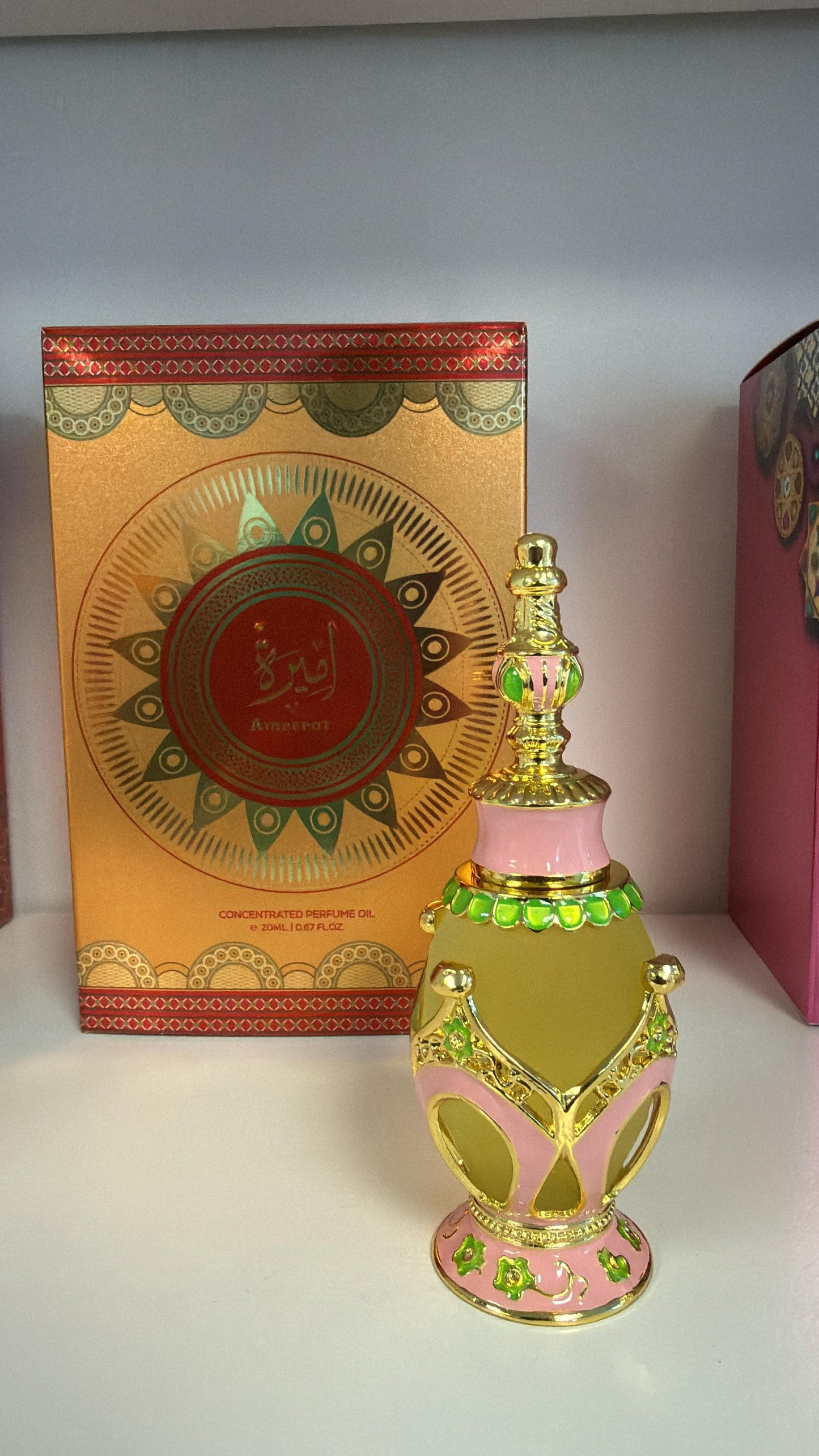 Zakat Ameerat 20ml concentrated perfume oil bottle