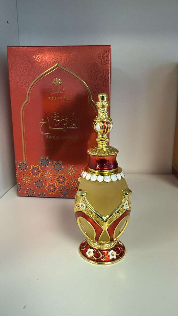 Zakat Wardat 20ml concentrated perfume oil bottle
